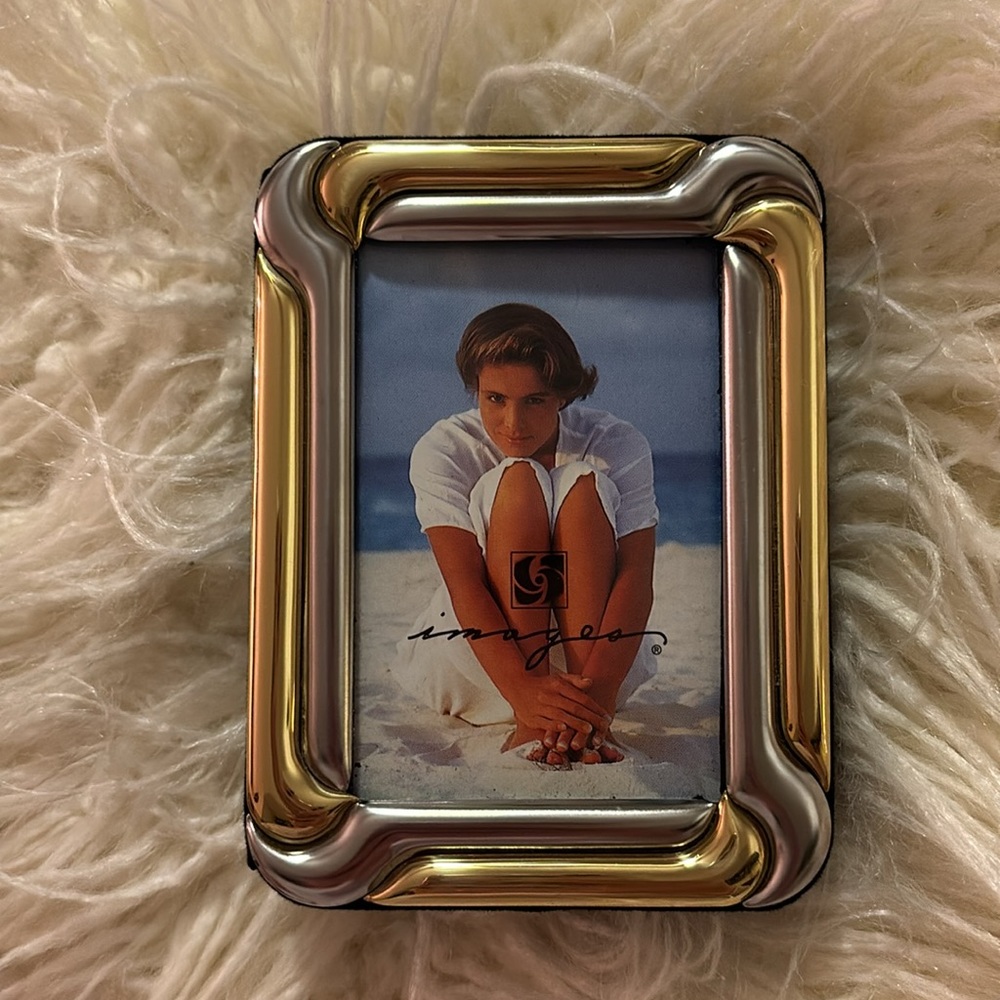 Framed front wallet sized photo album